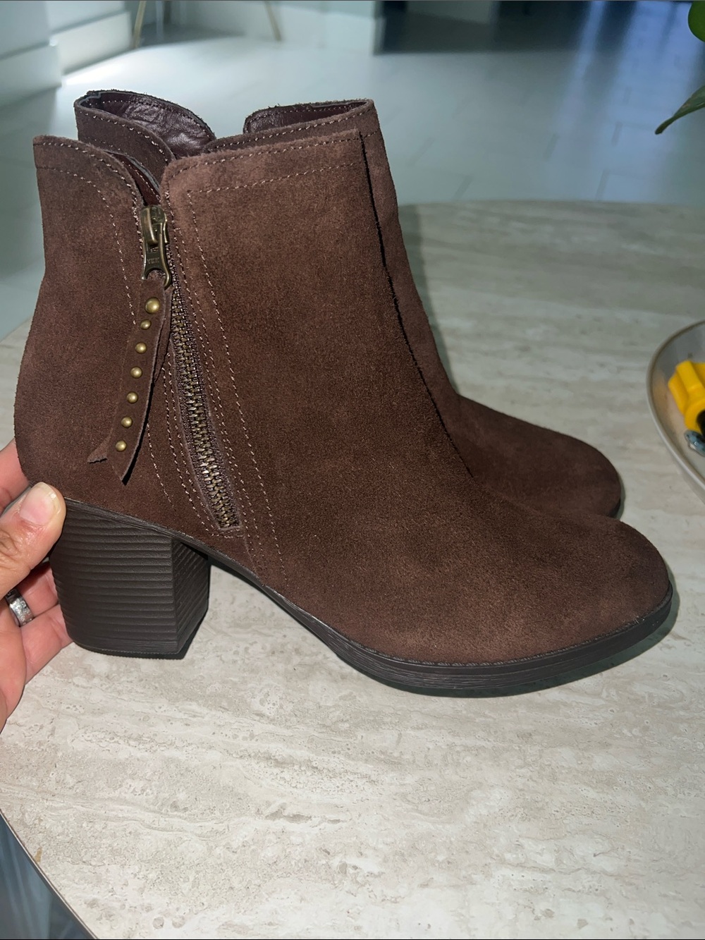Skechers Chocolate Brown Suede Block Heel Ankle Boots